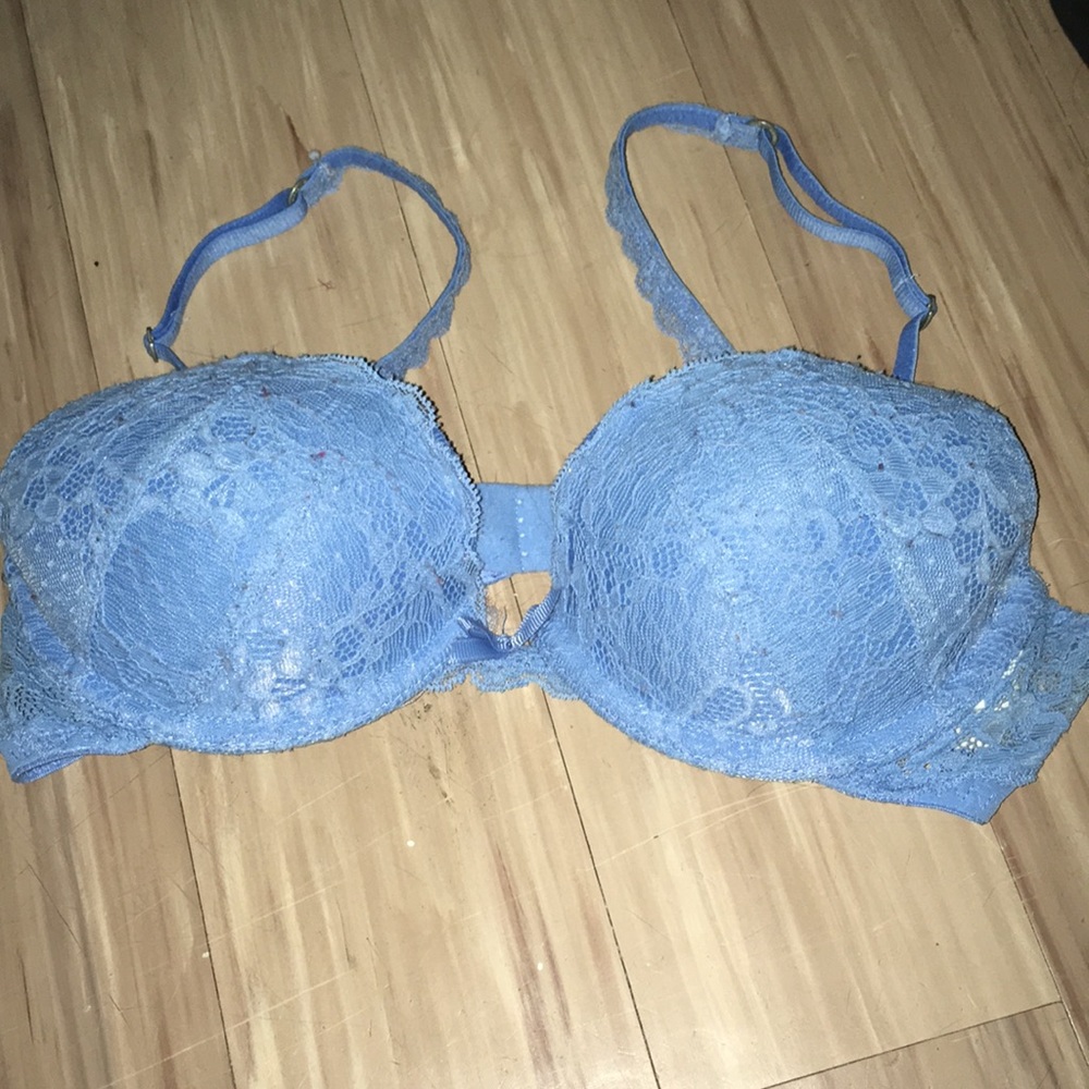 Gilly Hicks bra.